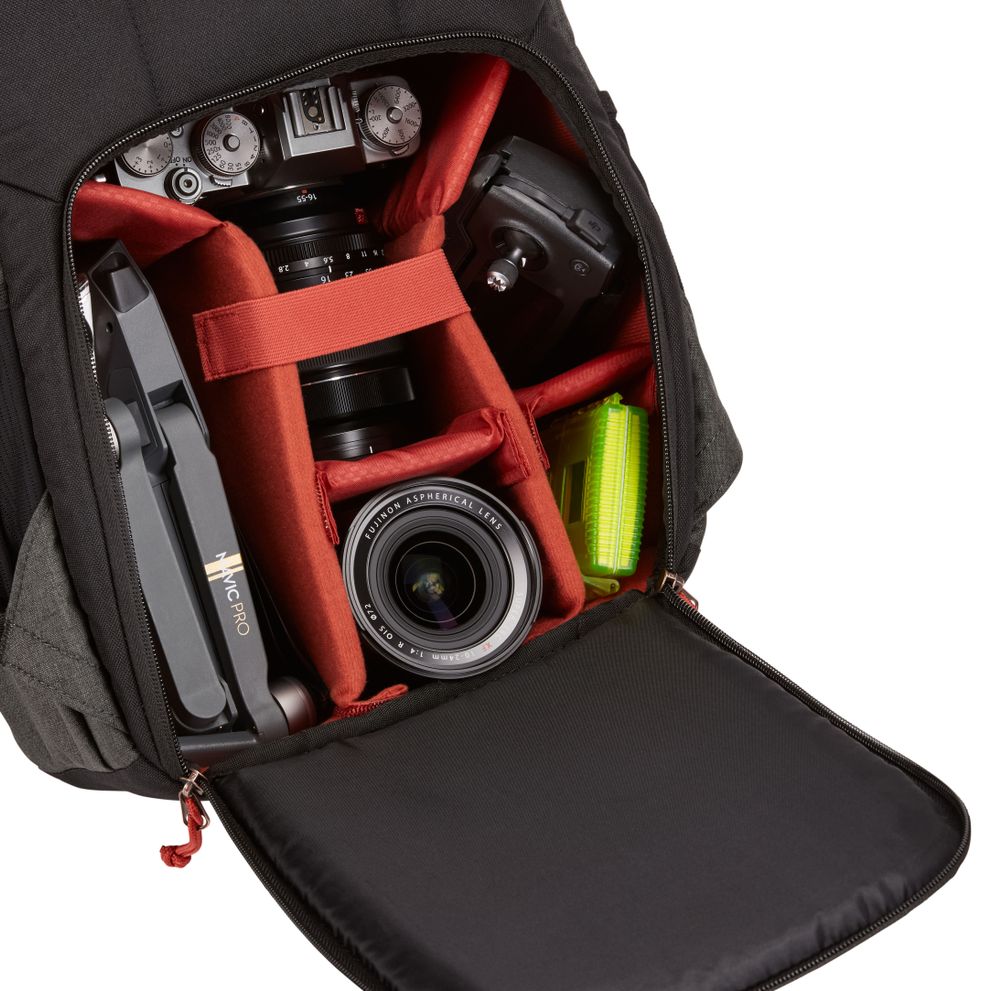 Case Logic Era medium camera backpack