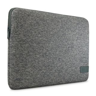 3204457_15-6in_Laptop_Balsam_Hero