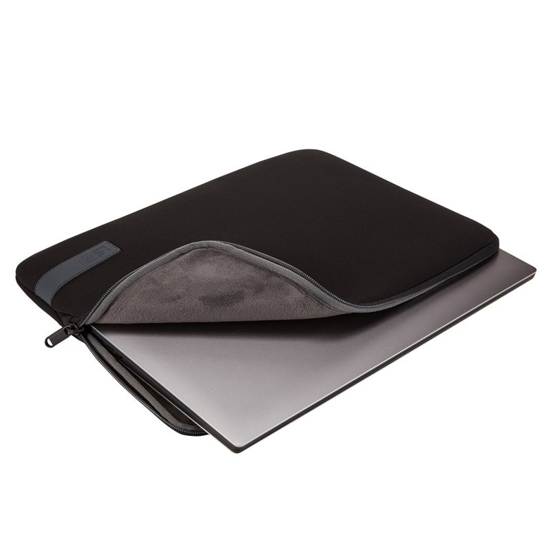 Case Logic Reflect 15.6" laptop sleeve