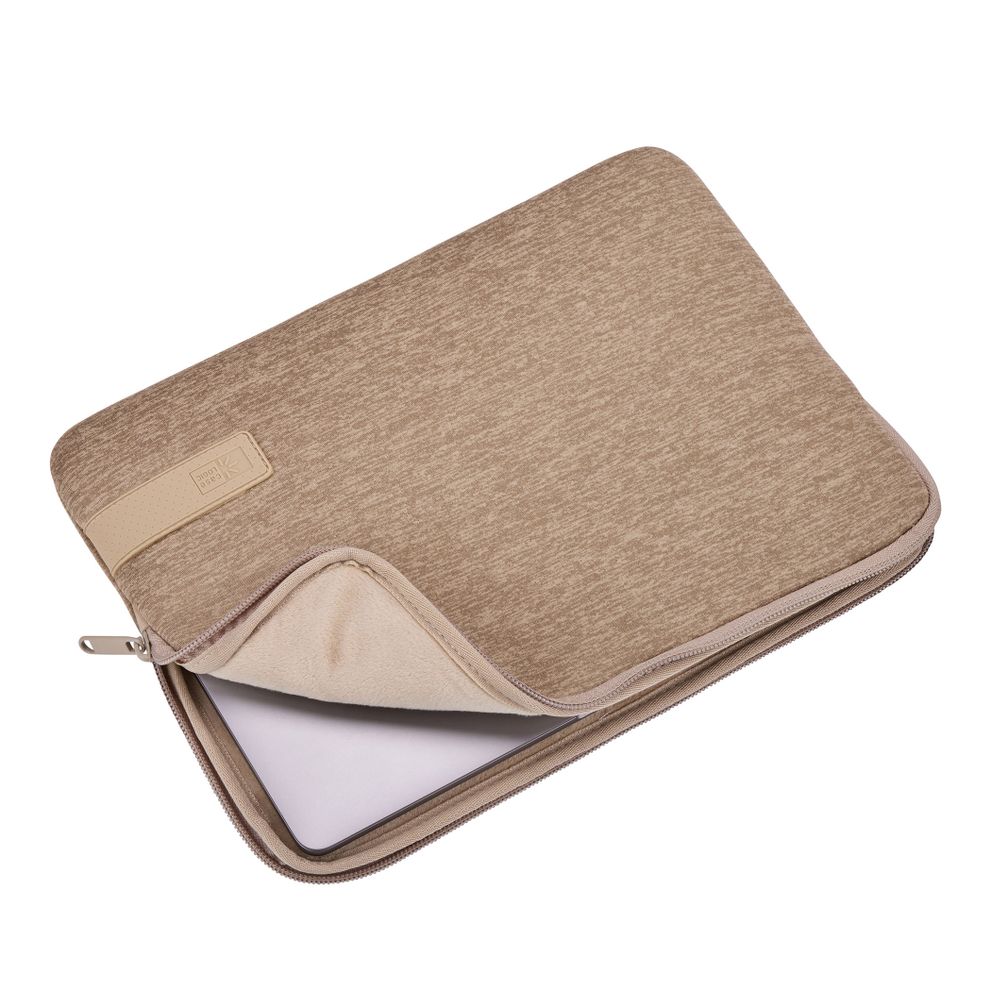 Case Logic Reflect 13" MacBook Pro® sleeve