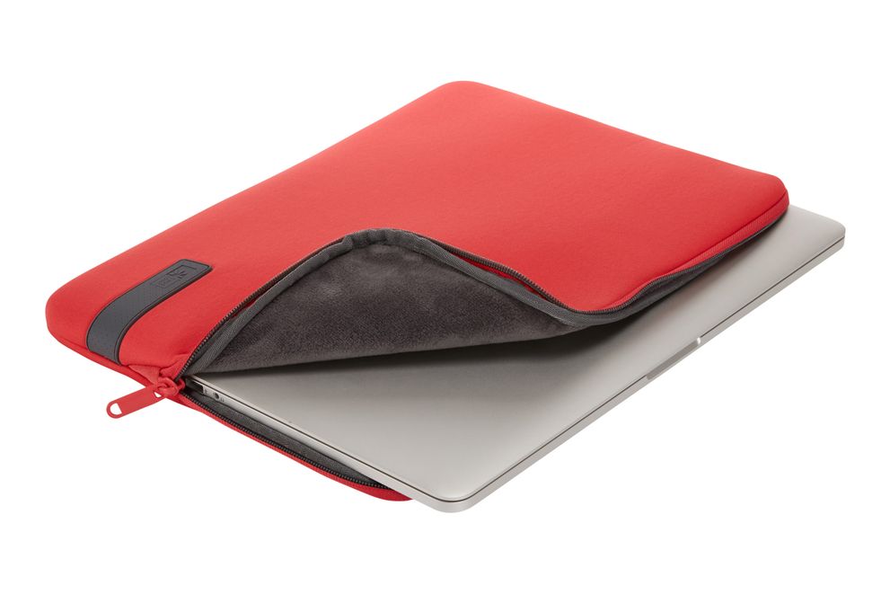 Case Logic Reflect 14" laptop sleeve