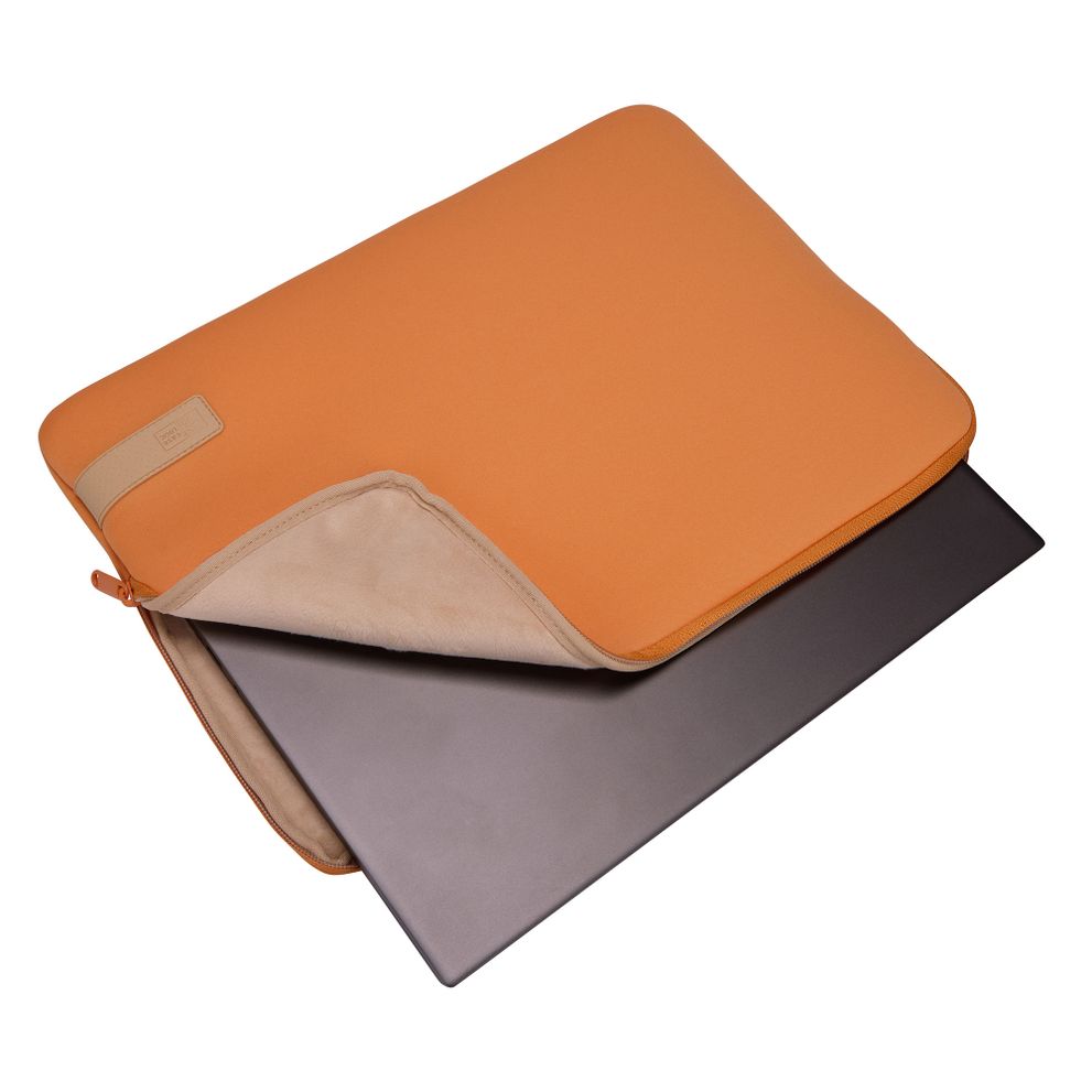 Case Logic Reflect 15.6" laptop sleeve