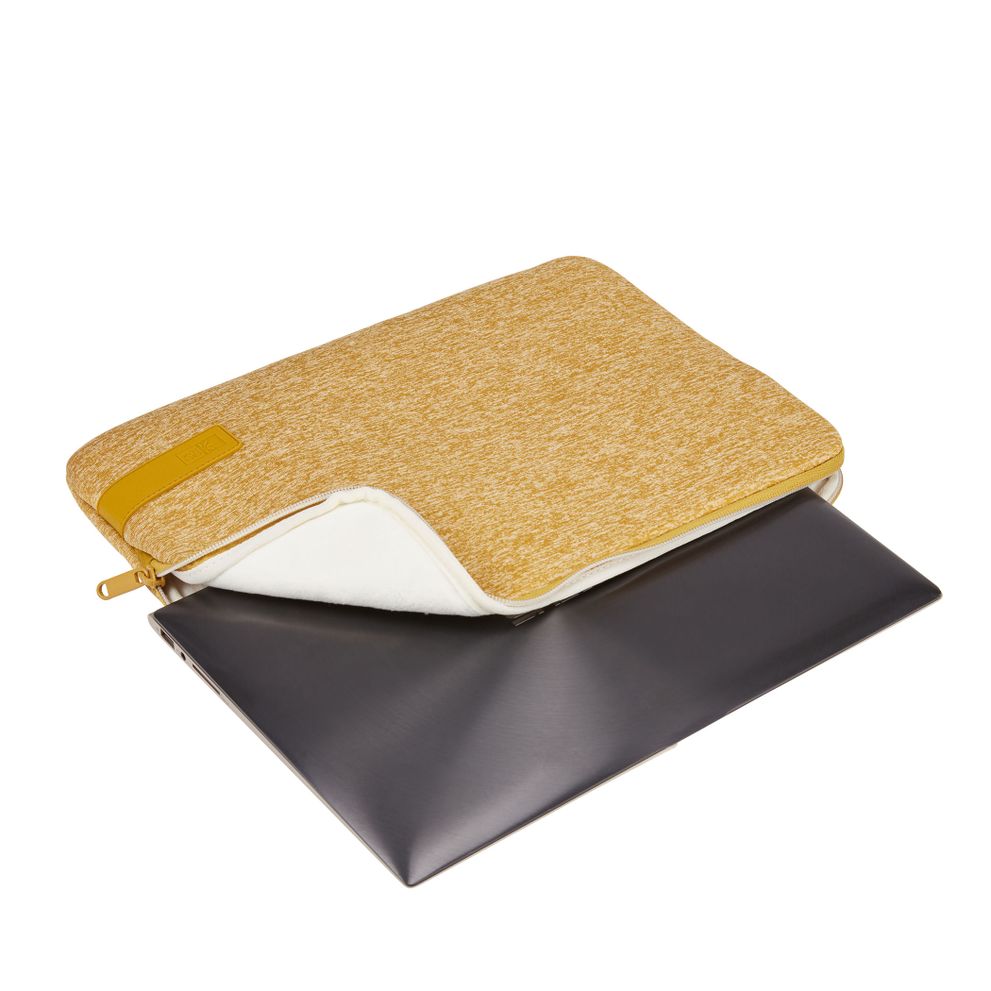 Case Logic Reflect Laptop Sleeve 14" laptop sleeve
