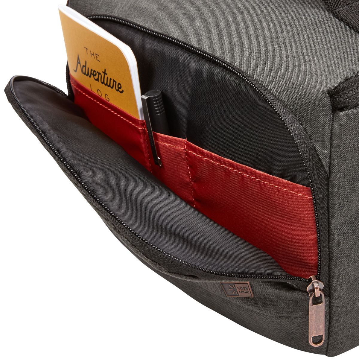 Case Logic Era DSLR Shoulder Bag - pocket detail