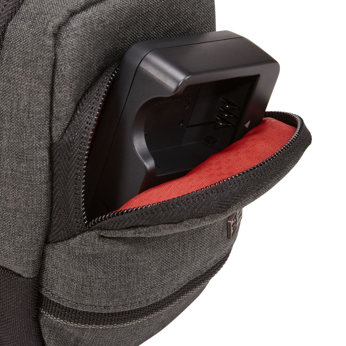Camera bag Case Logic Era Camera Pouch Grey- zipped pocket
