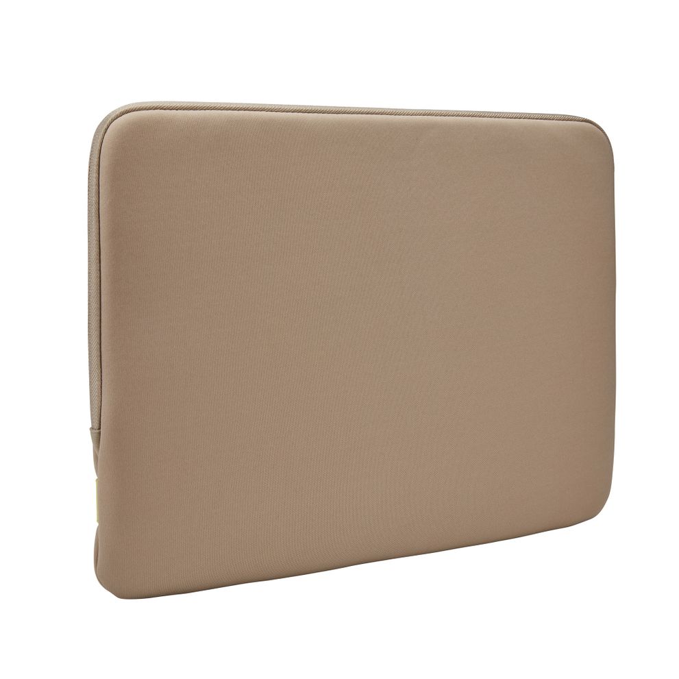 Case Logic Reflect Laptop Sleeve 15.6" laptop sleeve