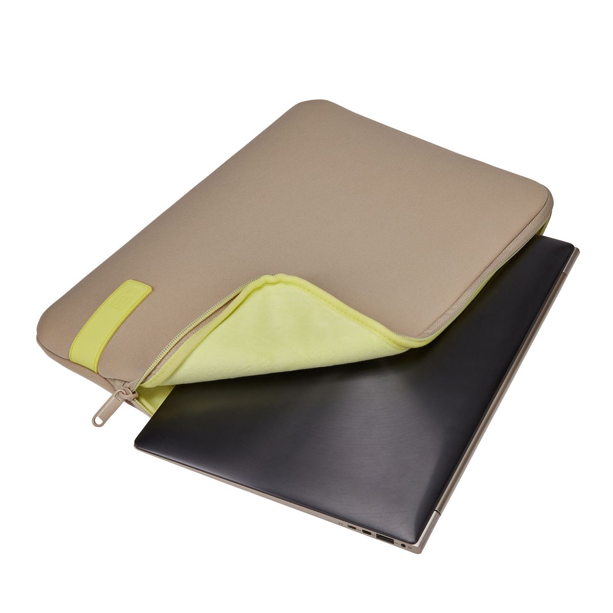 Case Logic Reflect Laptop Sleeve 14" laptop sleeve