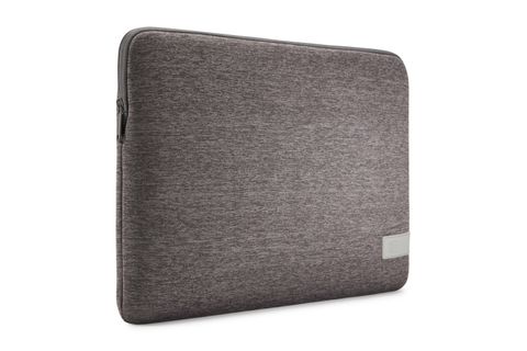 3204122_15-6in_Laptop_Graphite_Hero