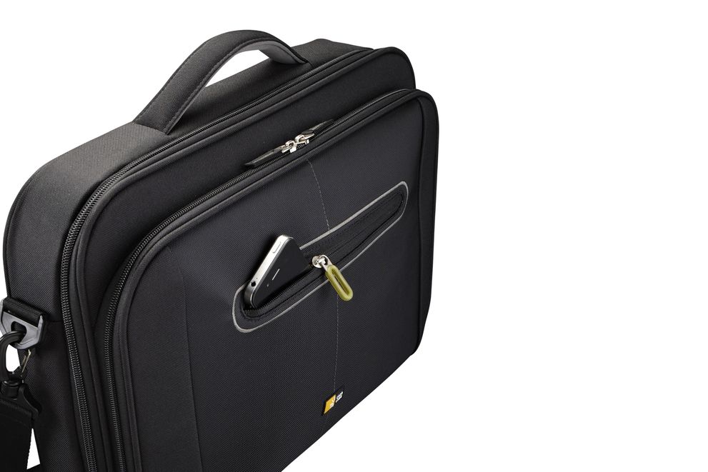 Case Logic laptop briefcase 18" laptop briefcase