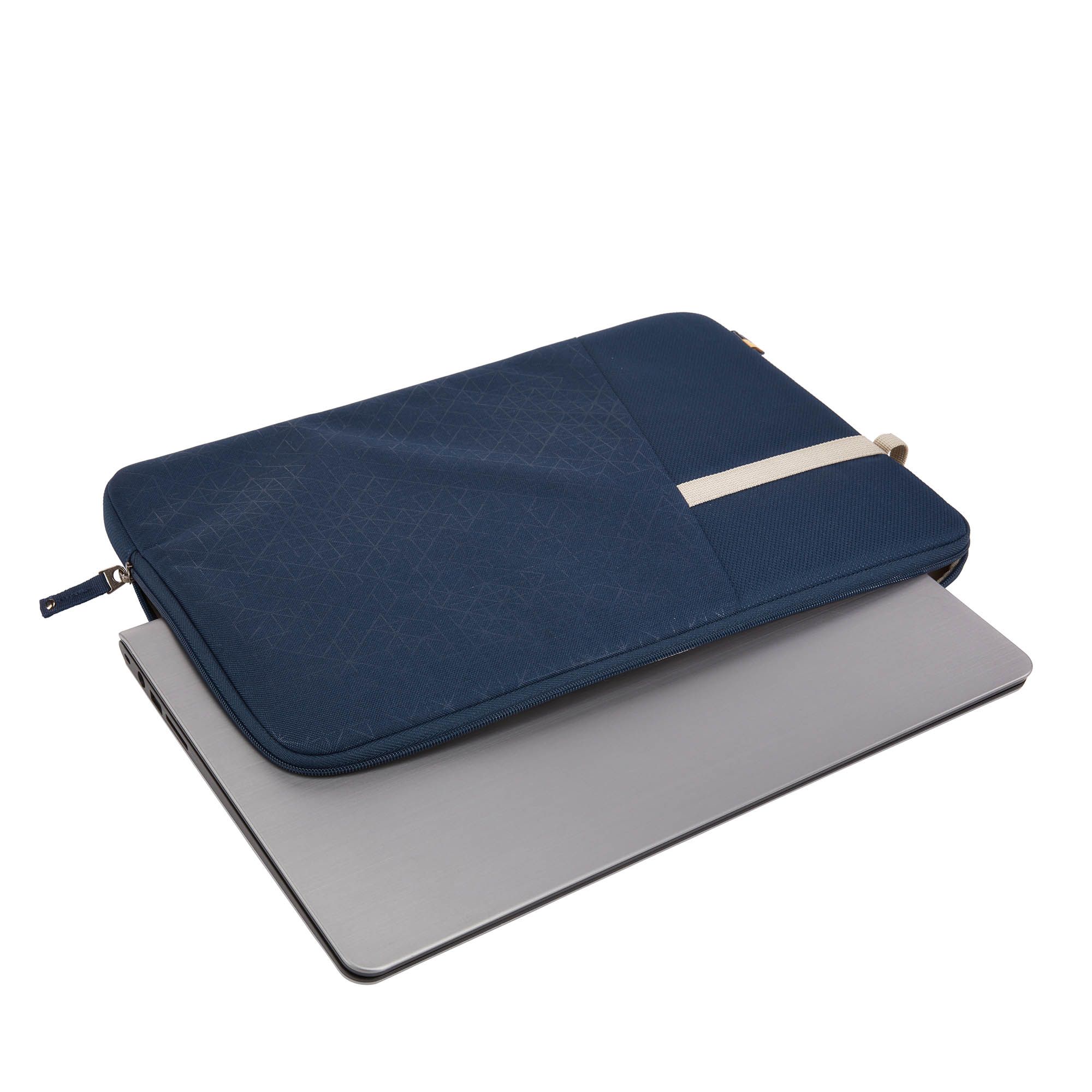 Case Logic Ibira Laptop Sleeve 15.6" laptop sleeve