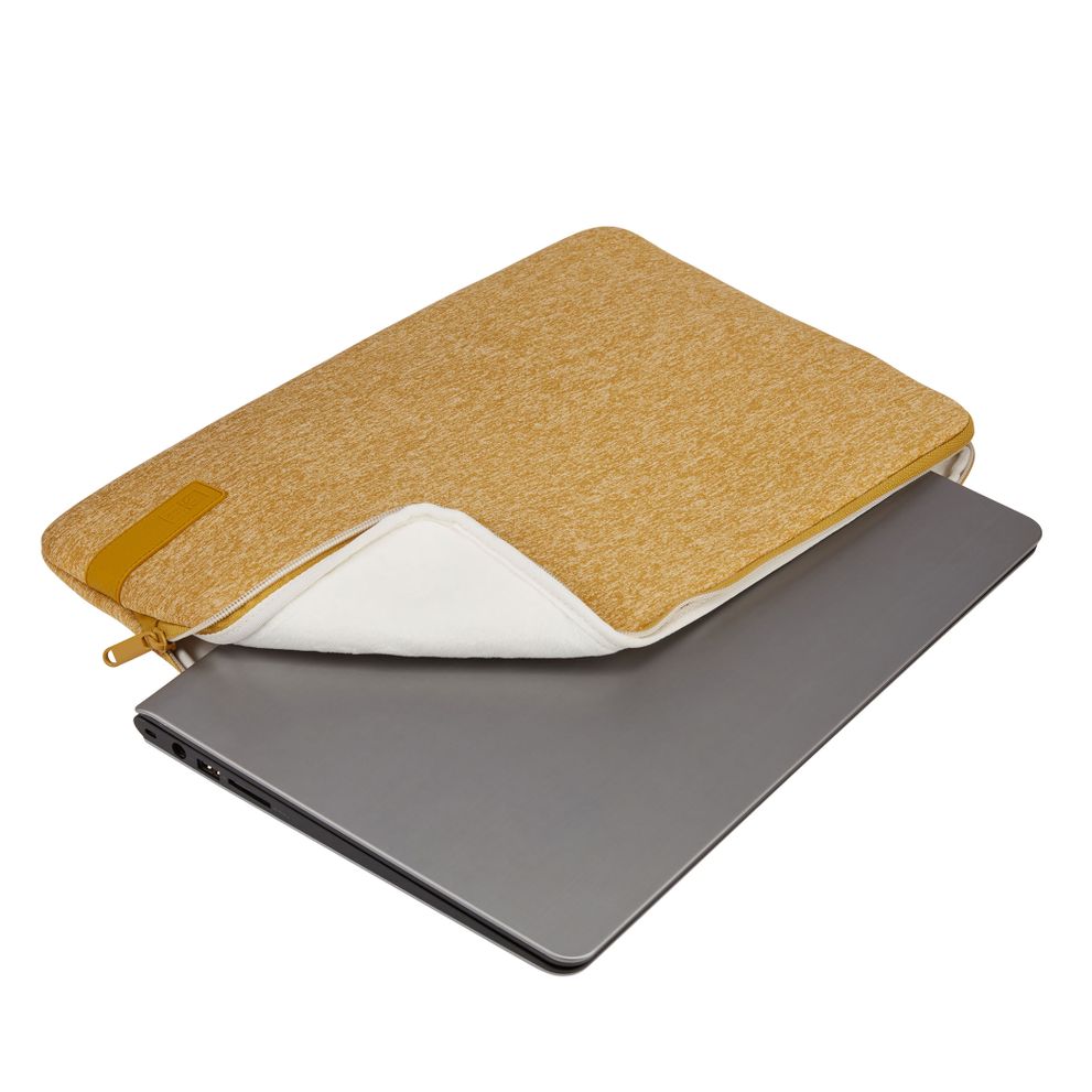 Case Logic Reflect Laptop Sleeve 15.6" laptop sleeve