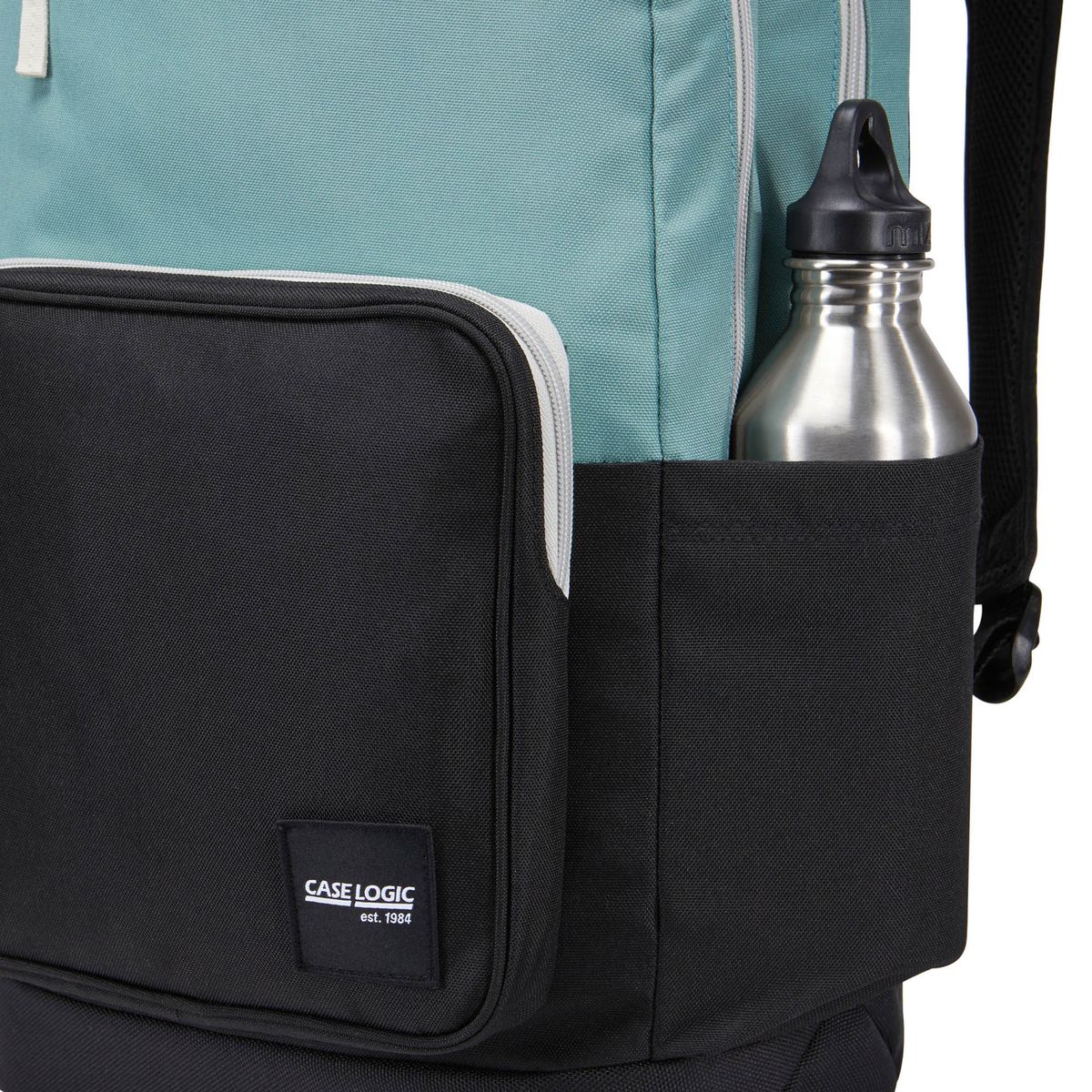 Case Logic Query Backpack 26L 15.6" laptop backpack