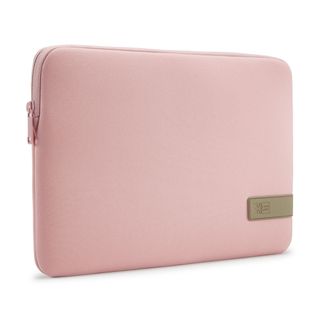 3204685_13in_MacBook_Pro_ZephyrPinkMermaid_Hero