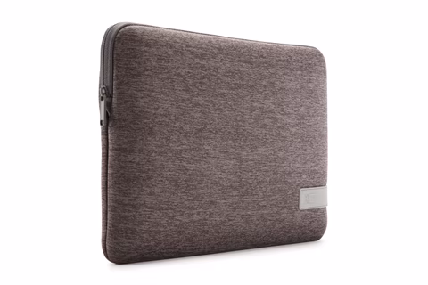 3204121_13in_Laptop_Graphite_Hero