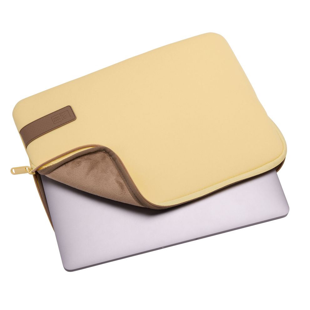 Case Logic Reflect MacBook Pro® Sleeve 13" MacBook Pro® sleeve