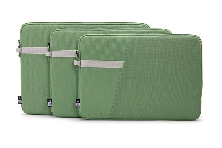 Case Logic Ibira laptop sleeves collection.