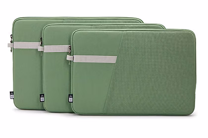 Case Logic Ibira collection.